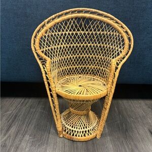 Wicker Peacock Chair for Dolls